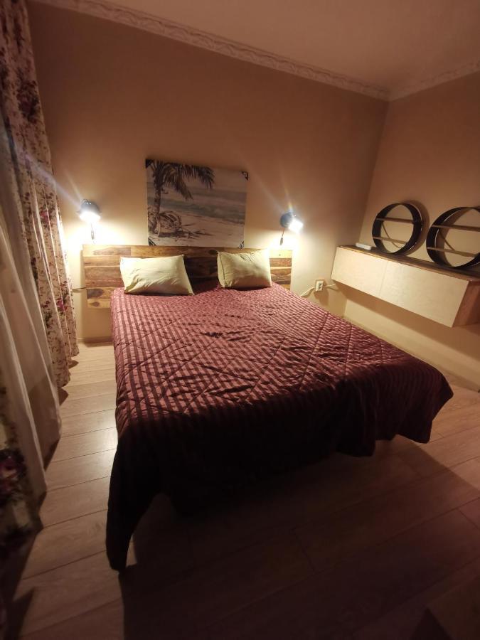 Homey Art Apartment Next To Drujba Lake Metro Stations And Bul.Tsarigradsko Shose Sofia Esterno foto