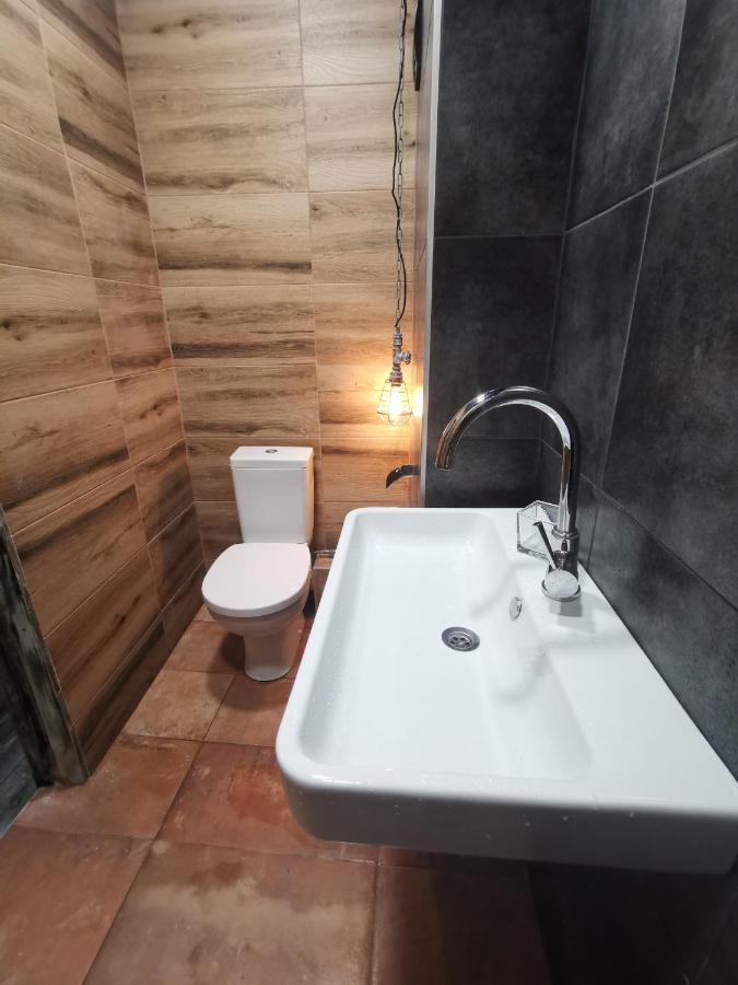 Homey Art Apartment Next To Drujba Lake Metro Stations And Bul.Tsarigradsko Shose Sofia Esterno foto