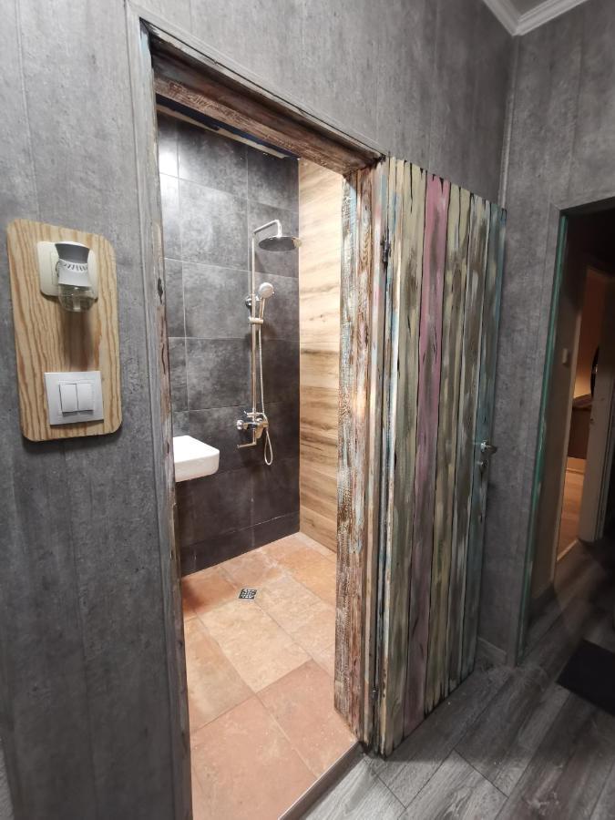Homey Art Apartment Next To Drujba Lake Metro Stations And Bul.Tsarigradsko Shose Sofia Esterno foto